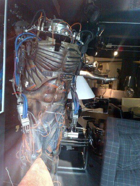 Bad droids never die - they just end up in second-hand specialty shops. Hector was last seen in the Andrew Martin specialty shop in London. Whereabouts unknown.